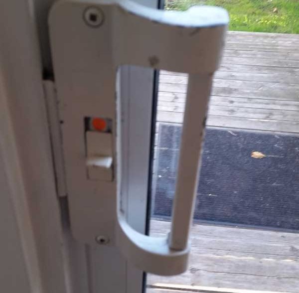 sliding door lock replacement